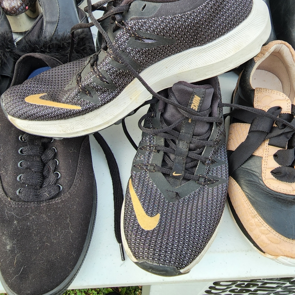 Nike Black and Gold Sneakers